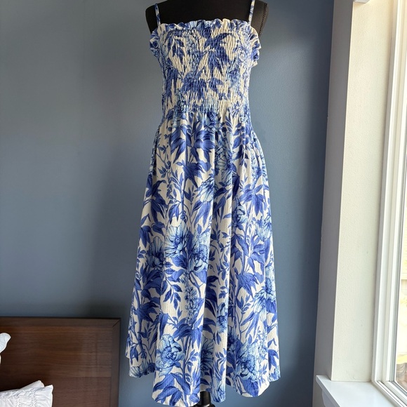 H&M Dresses & Skirts - H&M Floral Print Smocked Waist Midi Dress in Blue and White